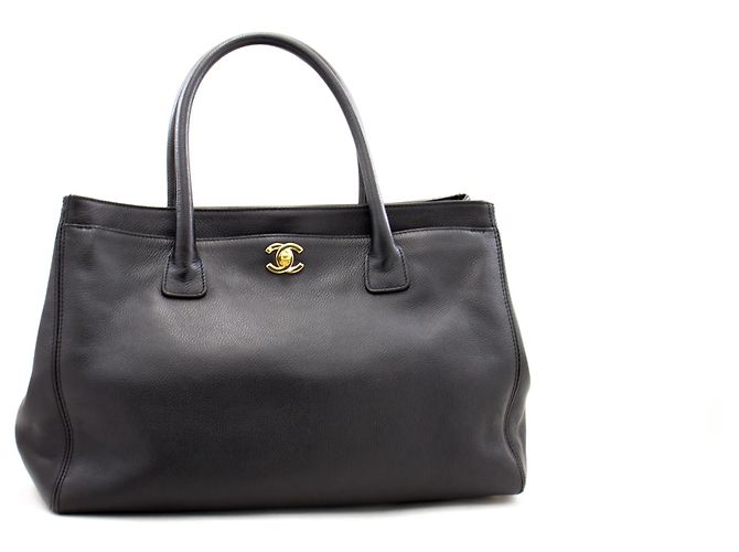 Borsa Executive CHANEL 2Borsa a tracolla Way Caviar nera Nero - vista 2