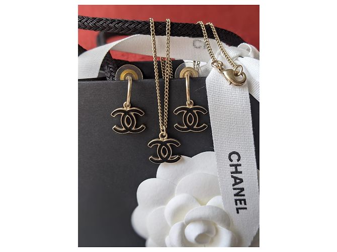 Chanel CC 08C Collana con orecchini in smalto nero set - vista 3