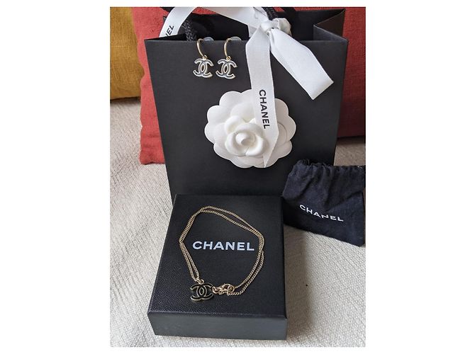 Chanel CC 08C Collana con orecchini in smalto nero set - vista 8