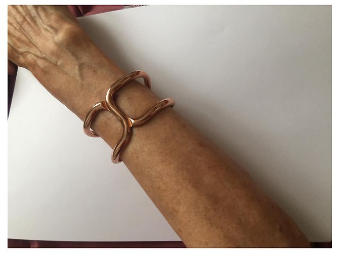 Pulsera Chloé Dorada Metal Dorado - vista 2