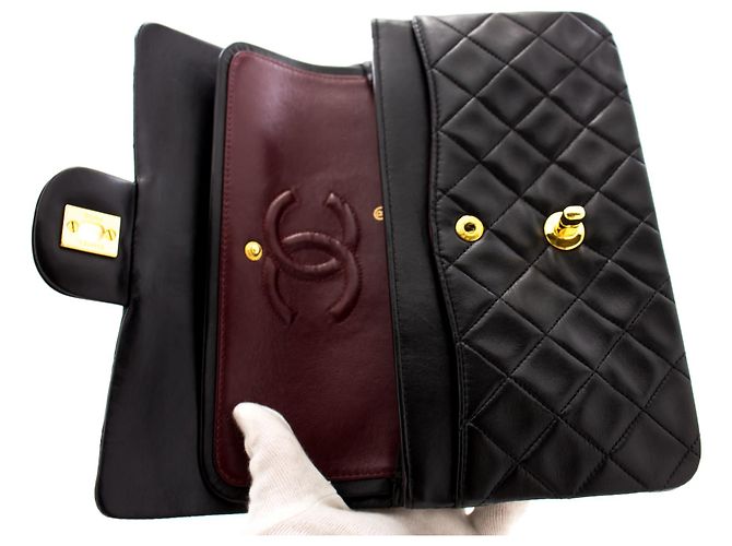 Chanel 2.55 lembo foderato 9" Borsa a tracolla con catena in pelle di agnello nera oro Nero - vista 11