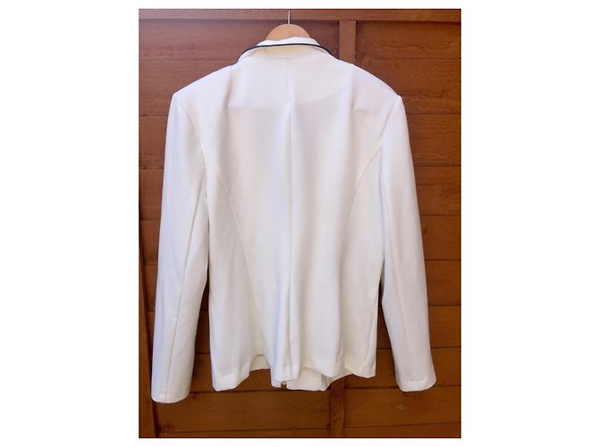 Autre Marque Pompöös Blazer weiß eingefasst in schwarz - Ansicht 4