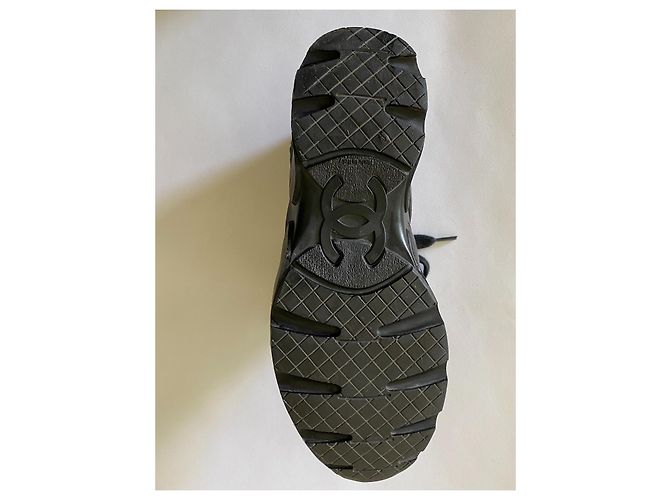 Sneakers Chanel in pelle nera Nero - vista 3