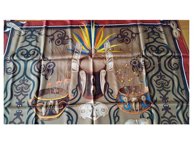 Hermès HERMES CARRE 90 LE REGARD DE L'ARCTIQUE Multicolore - vista 4
