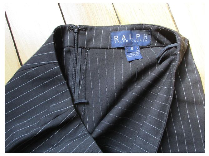 Ralph Lauren Gestreifte Tennishose, US-Grösse8/ DE 40. Schwarz - Ansicht 4