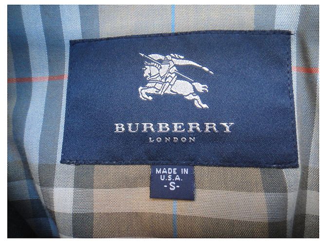 Chubasquero Burberry Talla S Negro - vista 7