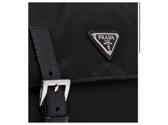 Borsa a tracolla Prada in nylon nera NOVITÀ - vista 2