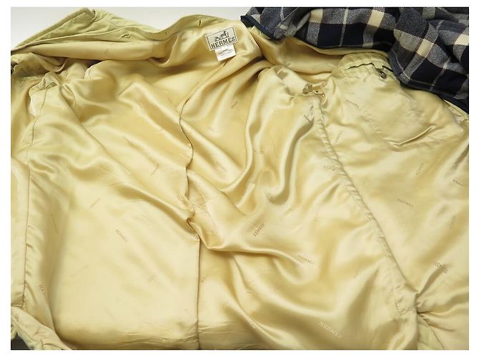 Hermès HERMES COAT WITH LARGE M QUILTED 46 YELLOW POLYESTER DOWN COAT JACKET - view 8