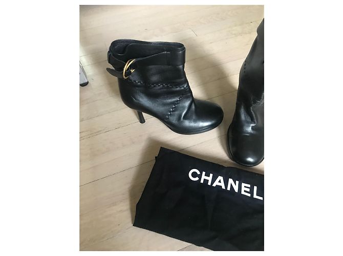 Botas Chanel de cuero negro 37.5 - vista 3