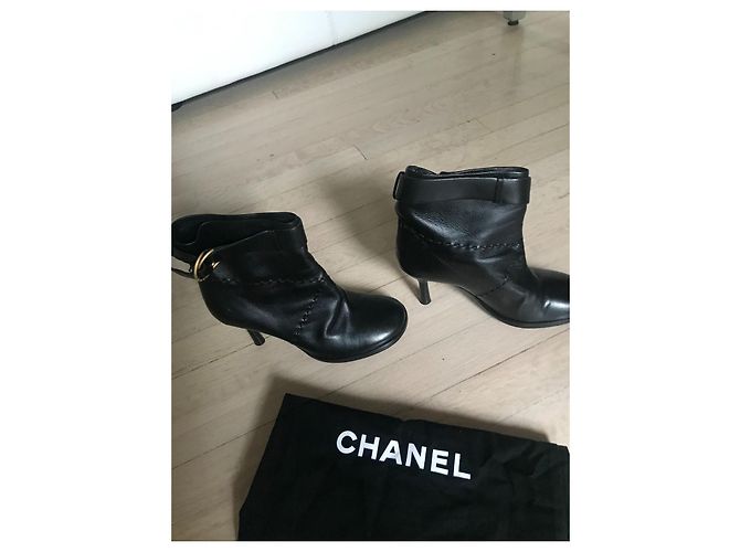 Botas Chanel de cuero negro 37.5 - vista 4