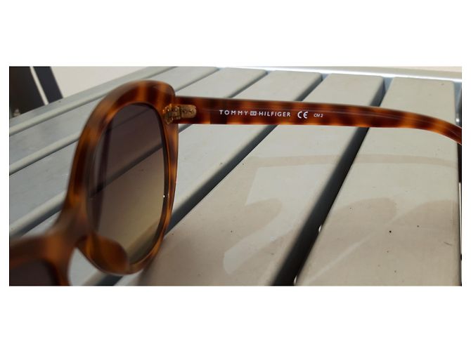Tommy Hilfiger TH1084/S - view 4