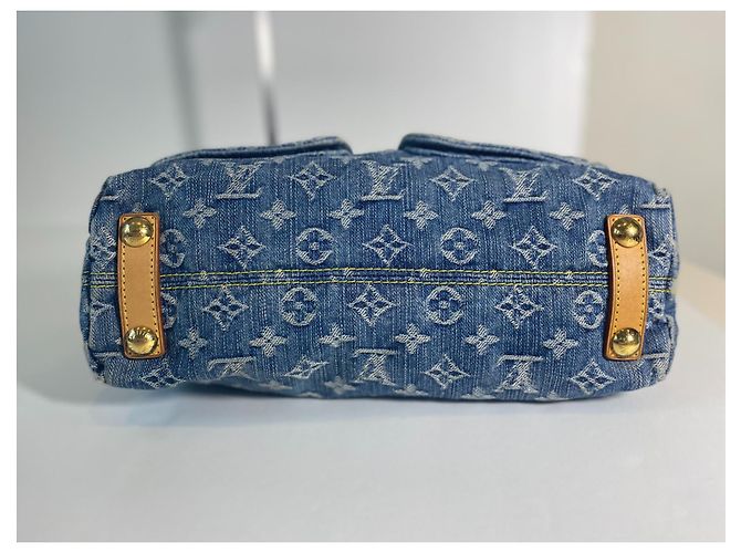 Bolsa de mão Louis Vuitton Baggy PM em denim azul - vista 5
