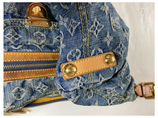 Bolsa de mão Louis Vuitton Baggy PM em denim azul - vista 6