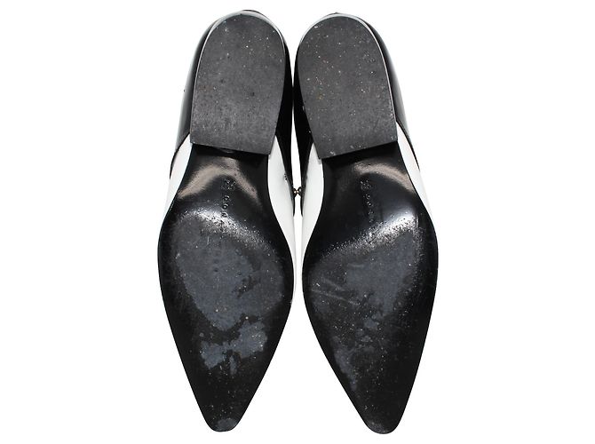 Dorateymur Scarpe a punta in vernice bianca e nera Roxy Bianco - vista 4