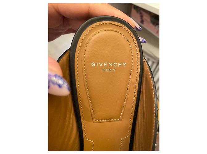 Neue Givenchy Pantoletten - Ansicht 6