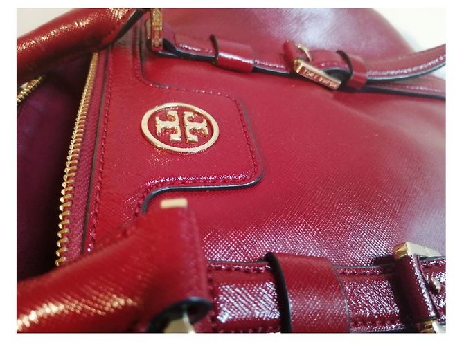 Tory Burch Cartera roja en charol - vista 3