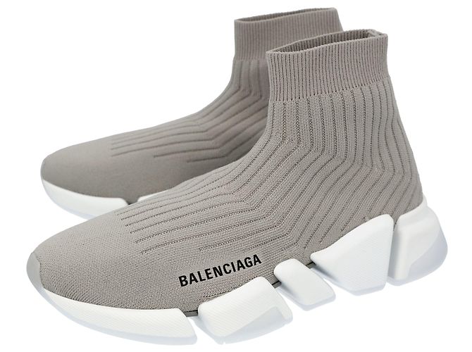 Balenciaga Speed da donna 2.0 Sneaker in grigio con suola bianca - vista 3