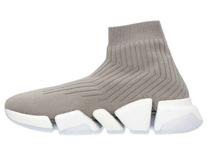 Balenciaga Speed da donna 2.0 Sneaker in grigio con suola bianca - vista 2