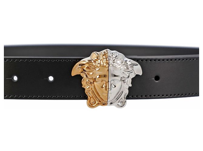 Cintura da uomo in pelle liscia Versace nera con chiusura con Medusa - vista 3