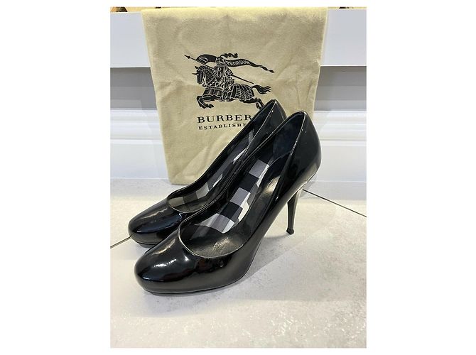 Décolleté Burberry in vernice nera con filigrana d'argento Nero - vista 5