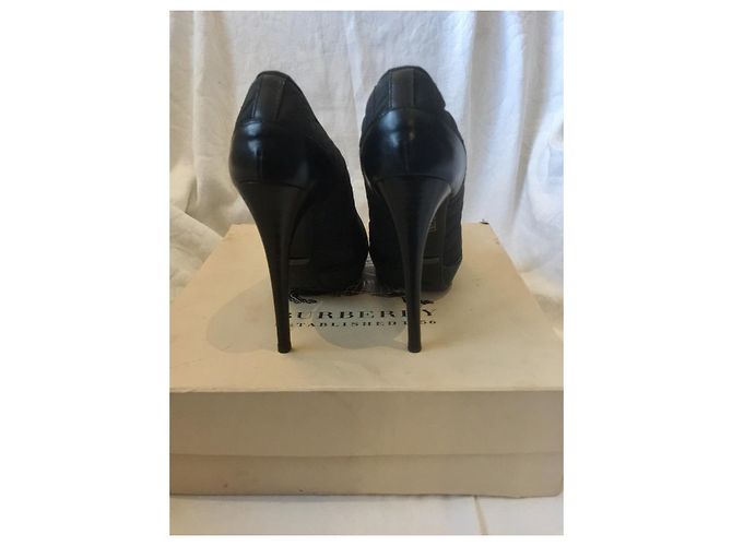 Botas Burberry Biker Huntly Ankle - acolchoadas Preto Cinza - vista 2