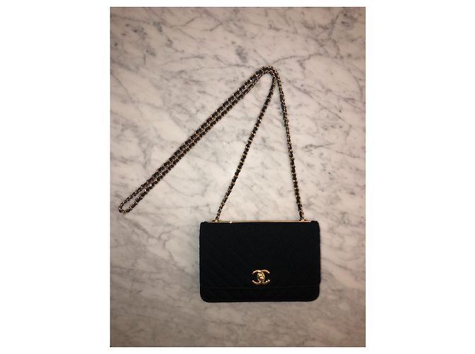 Borsa a mano Chanel in tessuto nero - vista 4