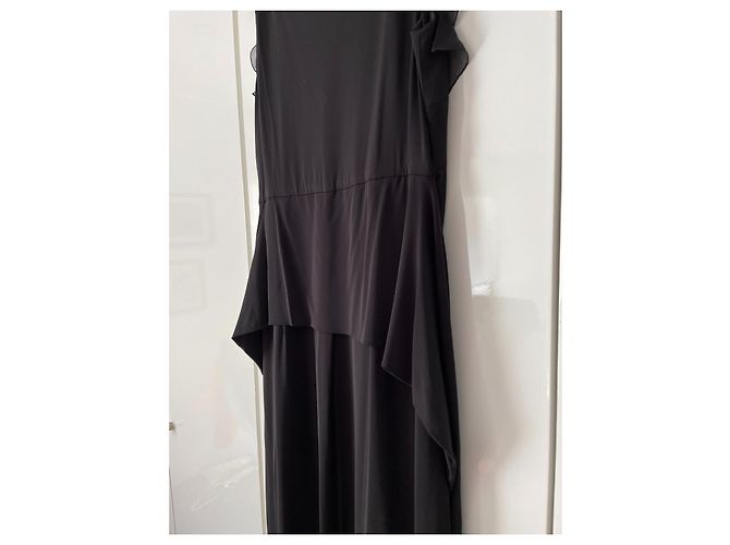 Vestido preto Elie Tahari de viscose com babados - vista 5