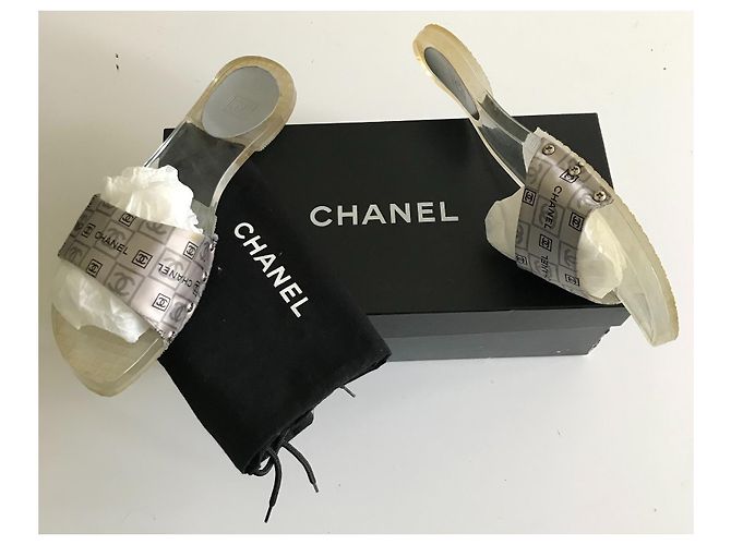 Mule Chanel con logo CC Nere e Grigie in Raso e Pelle Nero Grigio - vista 2