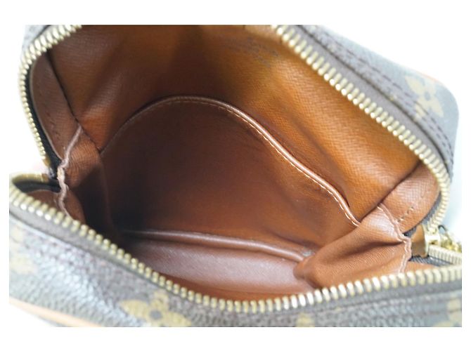 Louis Vuitton Borsa Danubio in tela con monogramma Marrone - vista 10