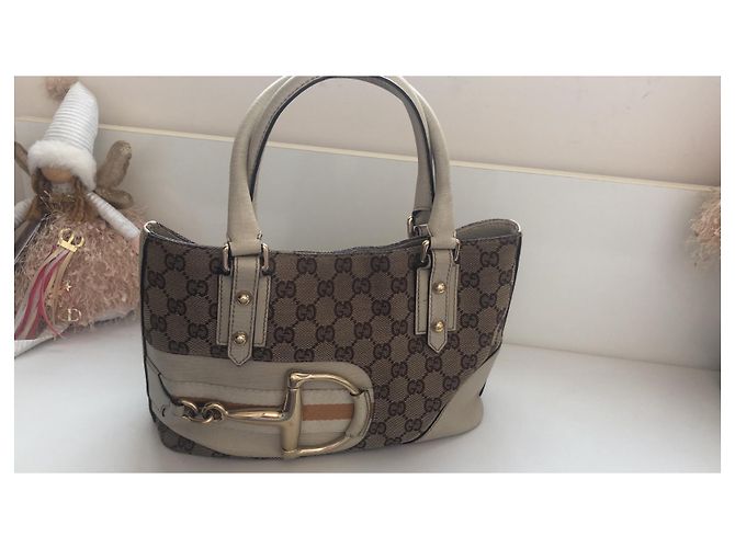 Bolsa Gucci bege de couro e tecido com metal dourado - vista 14