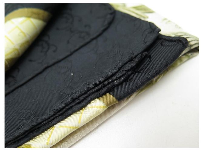 Hermès HERMES FOULARD LA CLE DES CHAMPS FACONNET SQUARE 90 SCIARPA IN SETA BROCHEE IN SETA Nero - vista 13