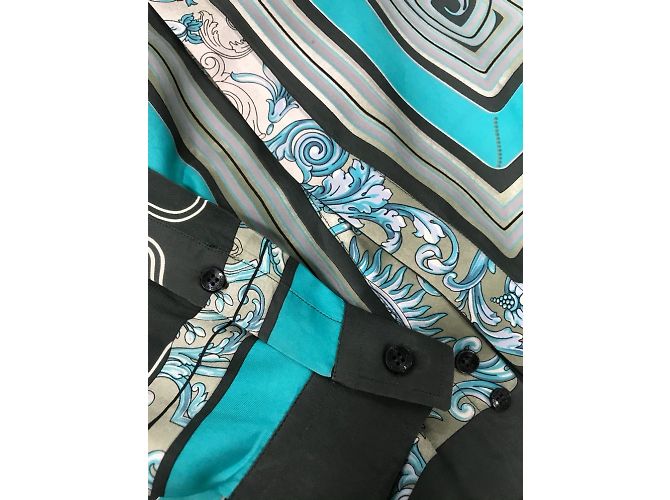 VERSACE-Sammlung 100% Seidenhemd mit Knöpfen Blau - Ansicht 5