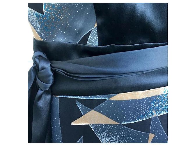 Diane Von Furstenberg DvF Rezina Wickelkleid aus Seidenmischung Schwarz Blau Golden Hellblau Dunkelblau - Ansicht 7