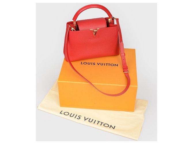 Louis Vuitton Capucines MM Borsa a mano rossa in pelle Taurillon Rosso - vista 7