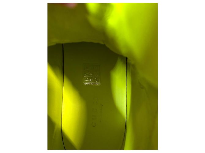 Baskets Gucci Vert Citron Vert Cuir Perforé - vue 5