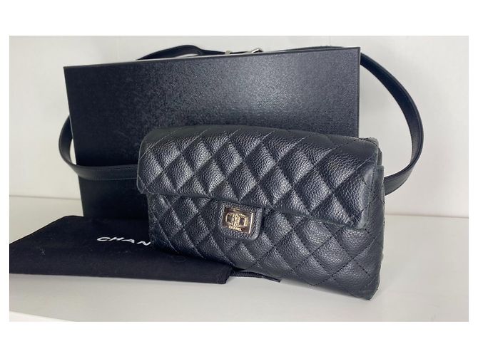 Cintura borsa Chanel 2.55 , pelle nera grana Nero - vista 2