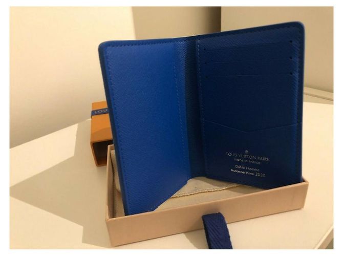 RARO ORGANIZZATORE DA TASCA LOUIS VUITTON CLOUD - M69679 Blu - vista 6