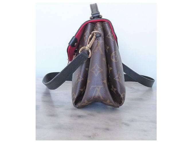 LOUIS VUITTON Borsa BB Georges Marrone - vista 4