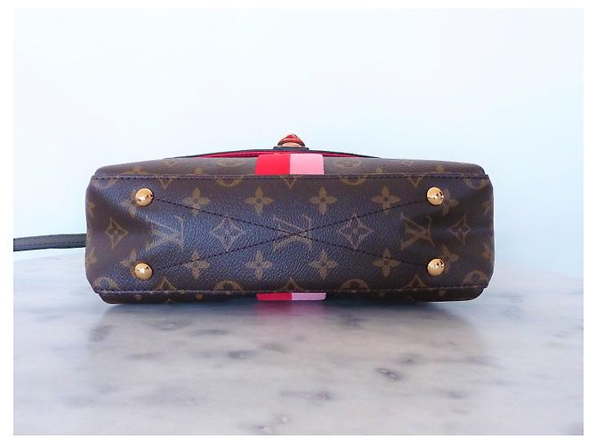LOUIS VUITTON Borsa BB Georges Marrone - vista 6