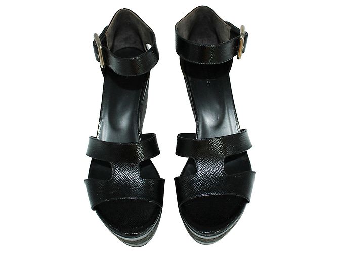 Hermès Sandali con zeppa espadrillas Ilana in pelle verniciata testurizzata nera Nero - vista 4