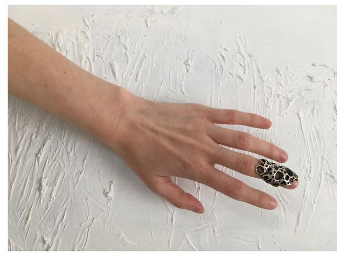 Autre Marque Brutalistischer Fingerspitzenring Silber - Ansicht 16