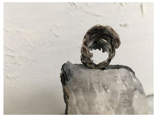 Autre Marque Brutalistischer Fingerspitzenring Silber - Ansicht 2