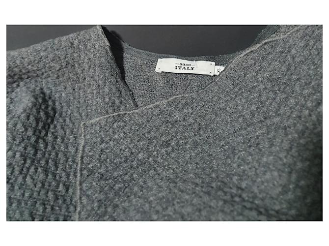 0039 Strickjacke Grau Wolle - Ansicht 4