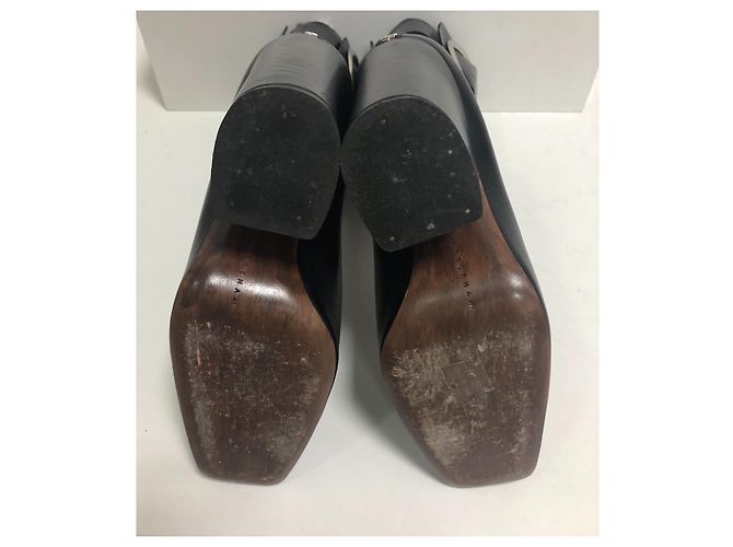 Victoria Beckham Ankle Boots - view 9