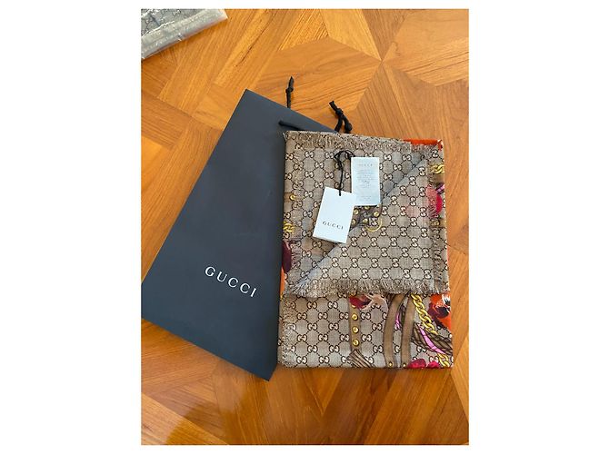gucci bloom scarf new - vista 4