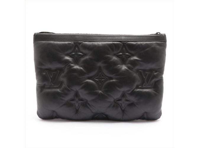 Louis Vuitton Virgil Abloh Schwarzer gesteppter Lederpuffer A4 Pochette-Beutel - Ansicht 6
