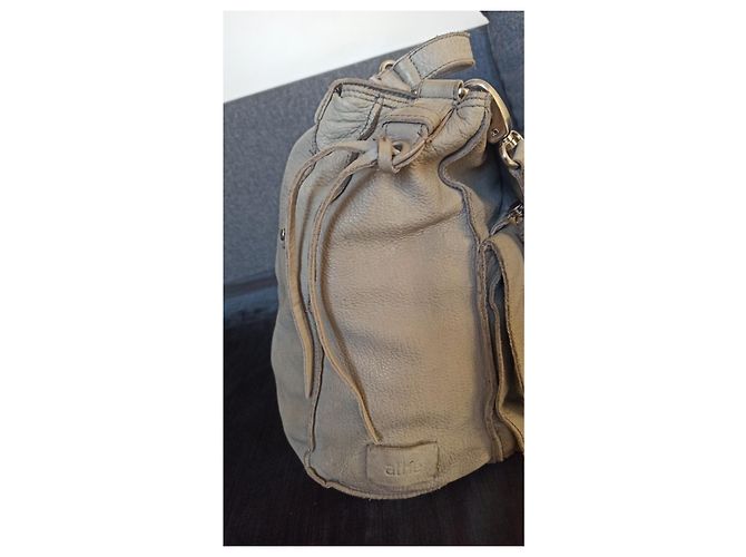 Vanessa Bruno Athe Ledertasche beige - Ansicht 11