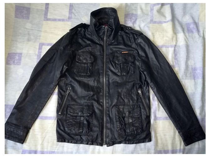 Superdry Berühmte schwarze Lederjacke im Militärstil von BRAD - Ansicht 3