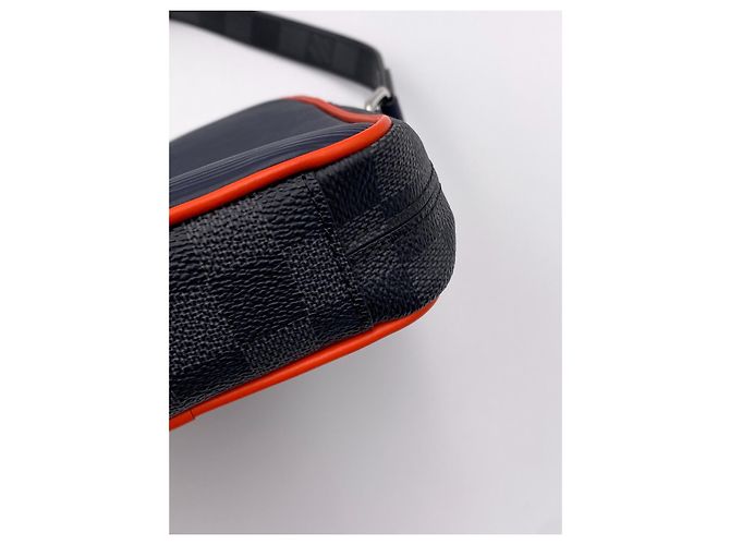 Tracolla LOUIS VUITTON Danube slim uomo Epi blu - vista 6