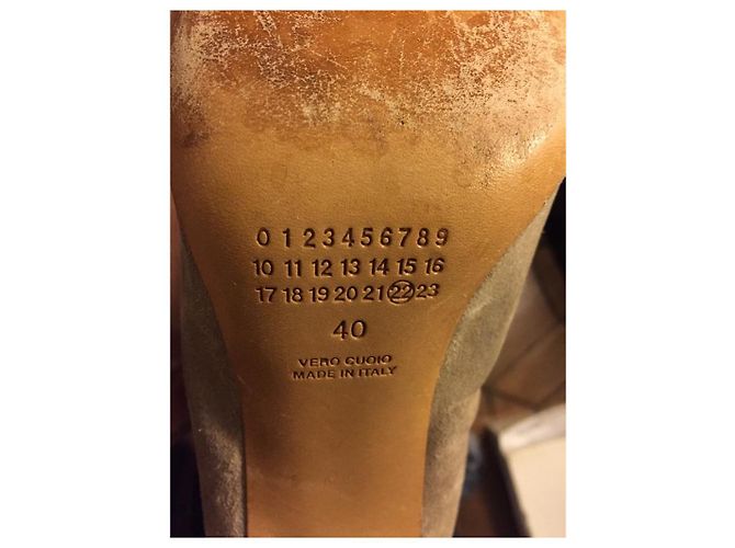 Maison Martin Margiela Botas de ante beige - vista 6